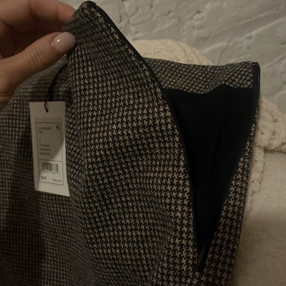 Theory A line Wool mini skirt - Picture 3 of 6